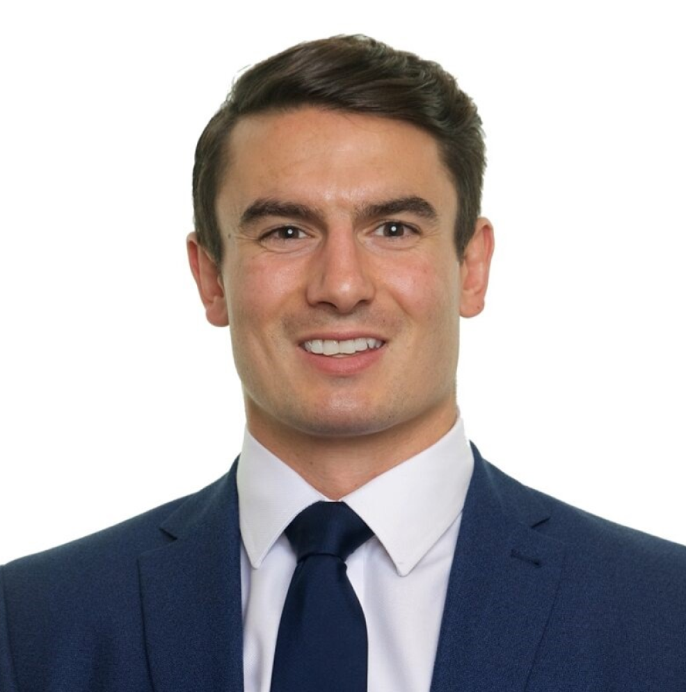 headshot of Lewis Tompkins