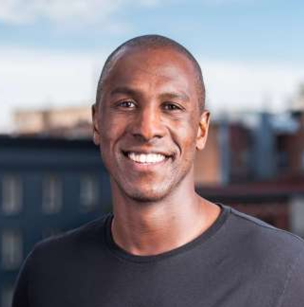 headshot of Meka Asonye