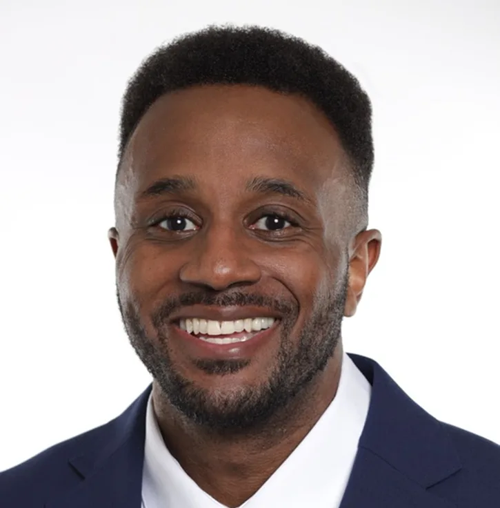 Headshot of Ronald Pierre, Vice President of Kayne Anderson.