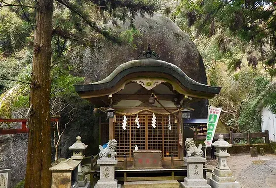 大阪の最強パワースポット10選！おすすめの神社仏閣や自然スポッットを定番から穴場まで | TRAPOLメディア | TRAPOL[トラポル]