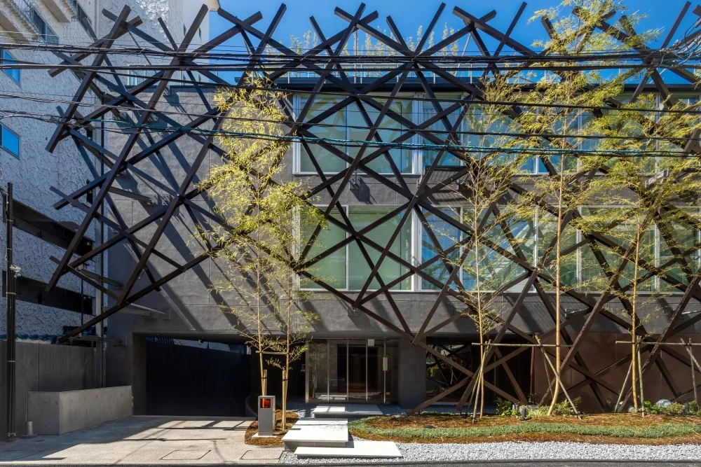Exterior, Streetview Day