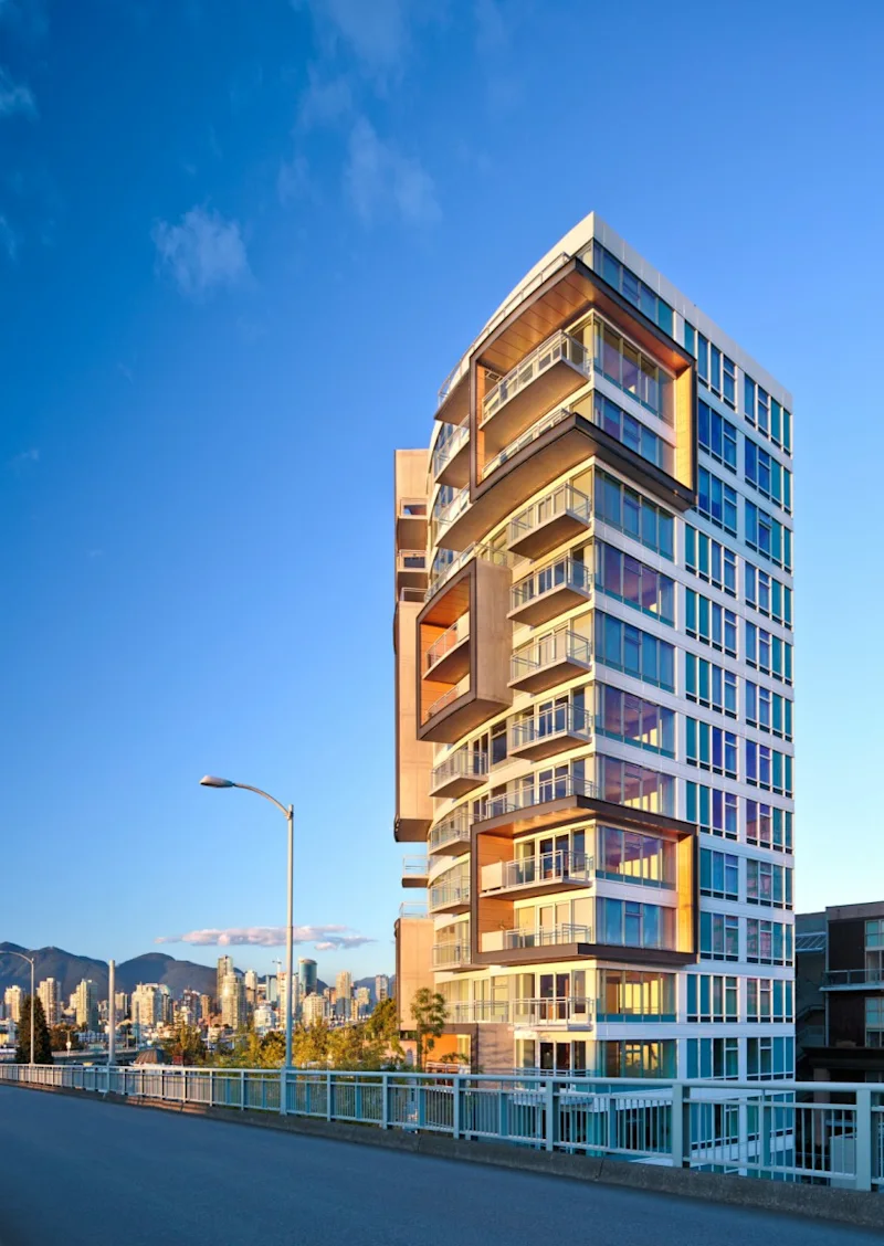 6th&Fir-311 0