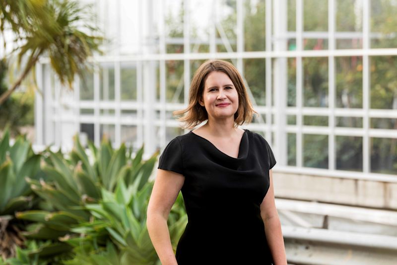 Protecting a plant with PVR 