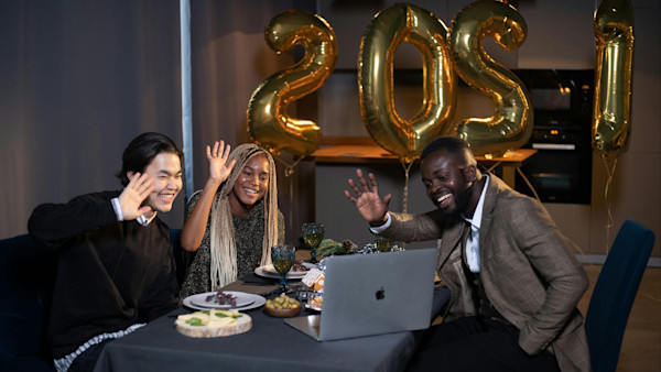 People having a dinner