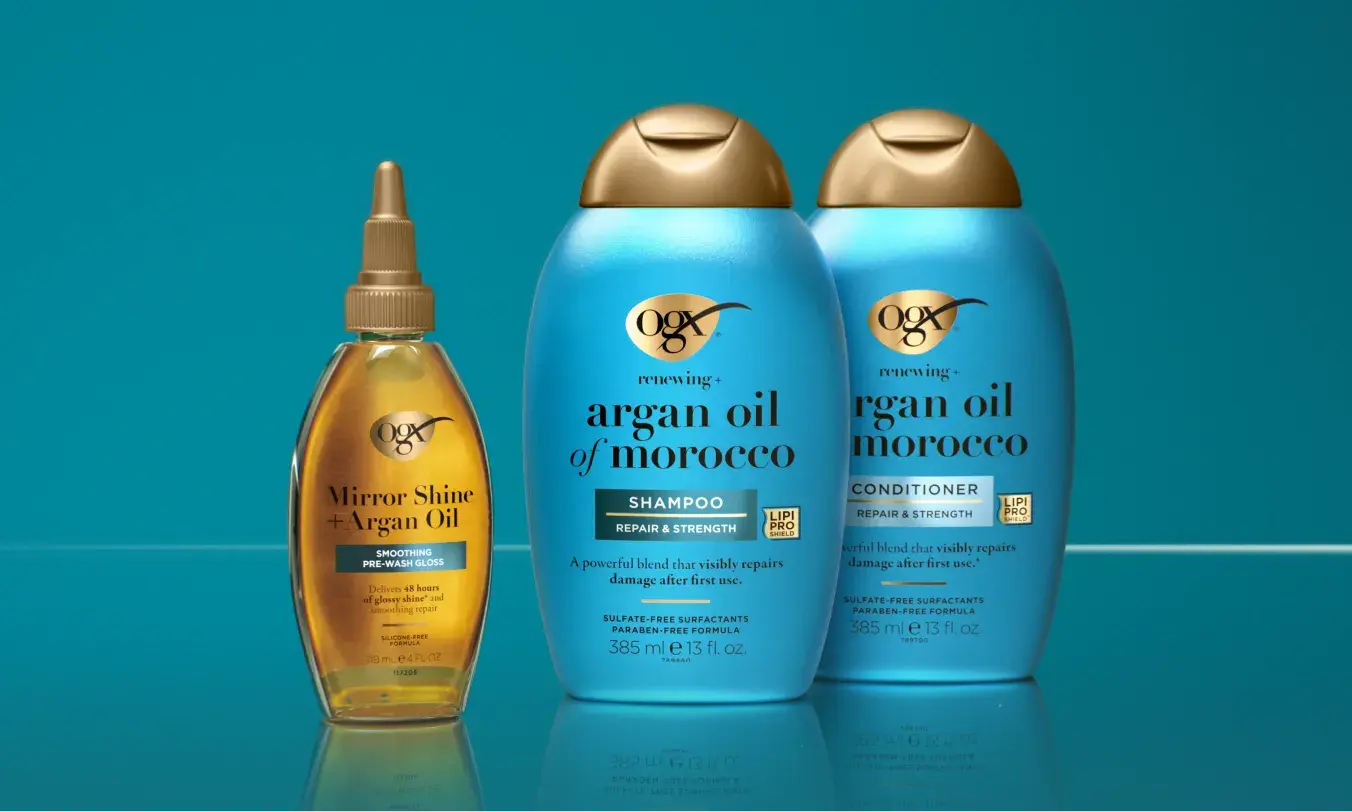 3 steps to nourished glossy hair: 1 Pre-wash Gloss 2 Shampoo 3 Condition