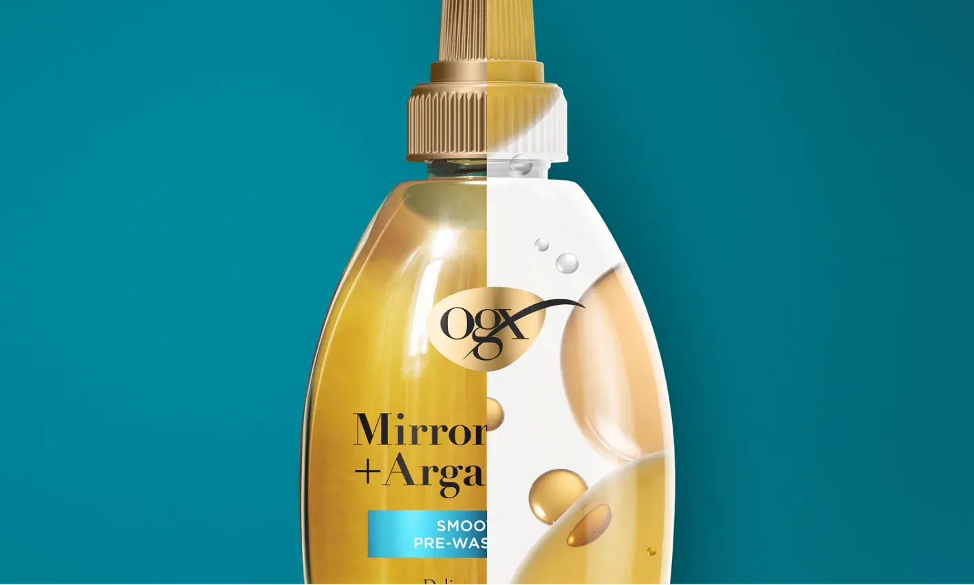 Image showing the packaging for one half of the bottle and the formula main ingredient on the other half