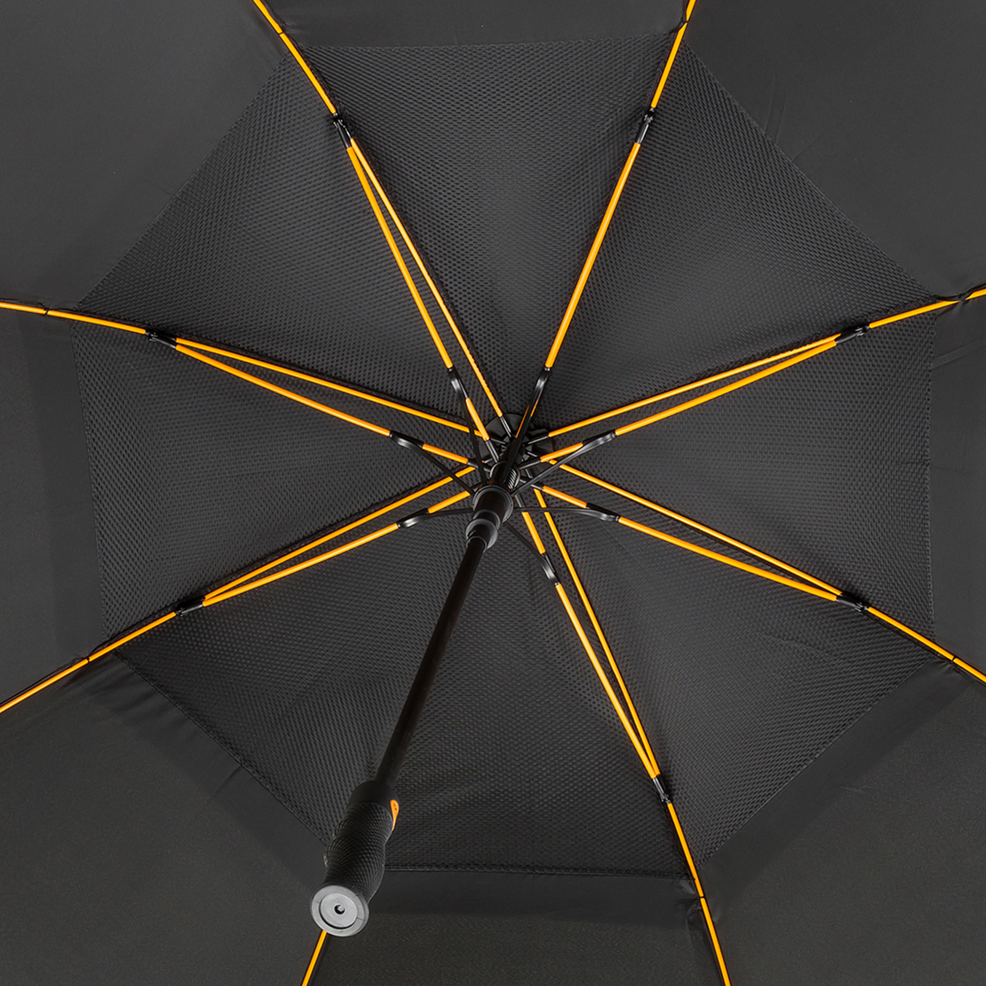 Black-frame-Premium-Storm