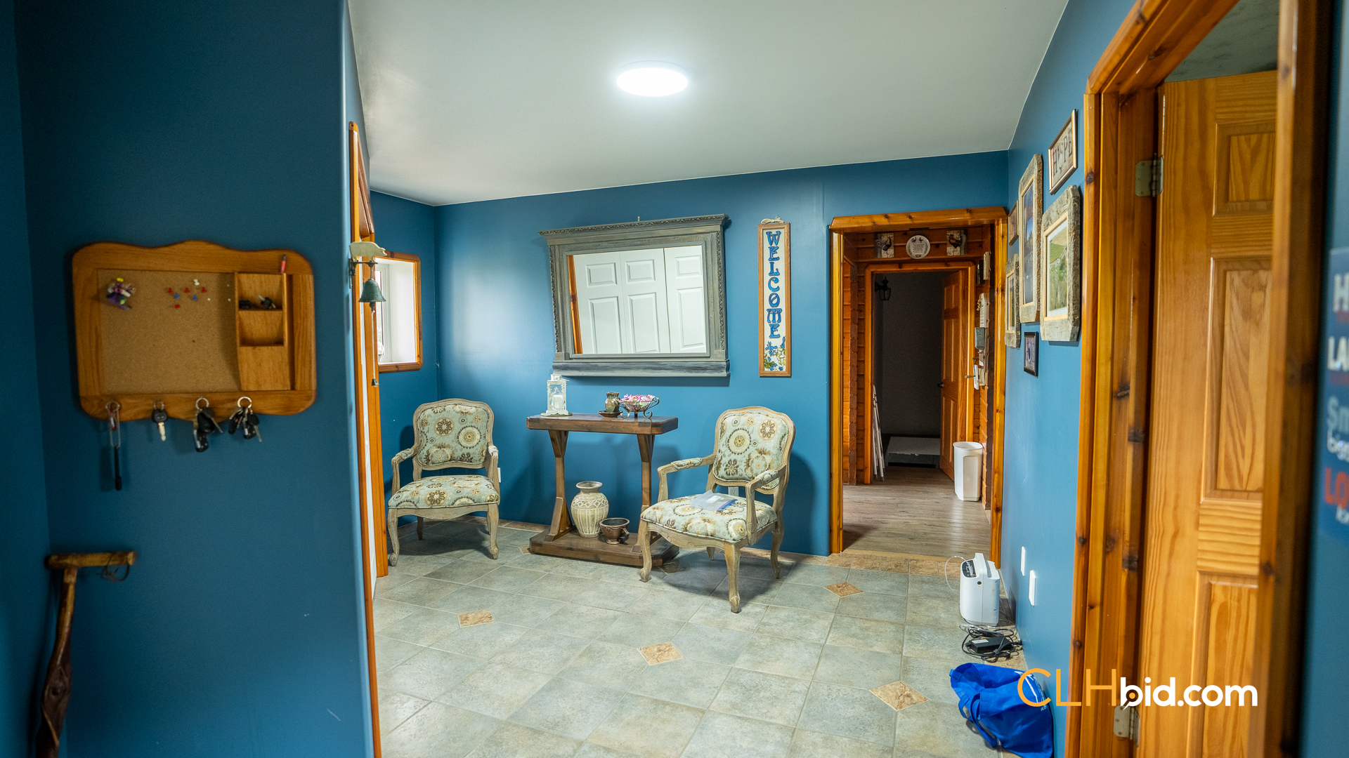 Web-MegaFortyMileInterior-8