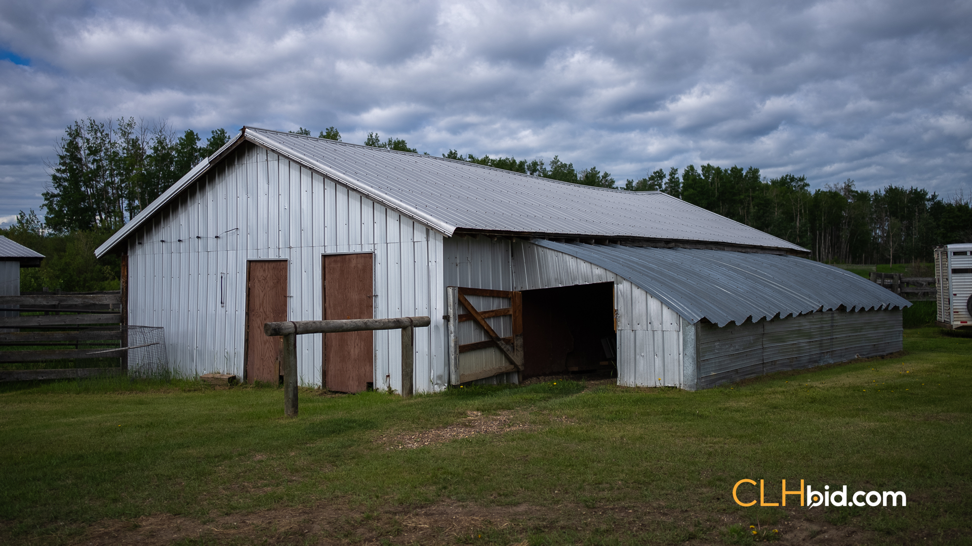 Web The Cattle Crossing-42