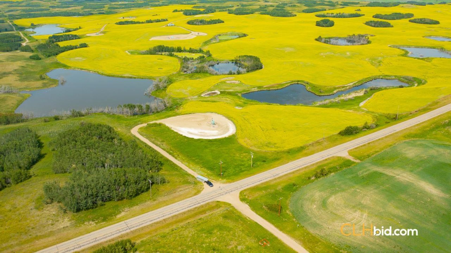 chauvinstanduptriple-1-2