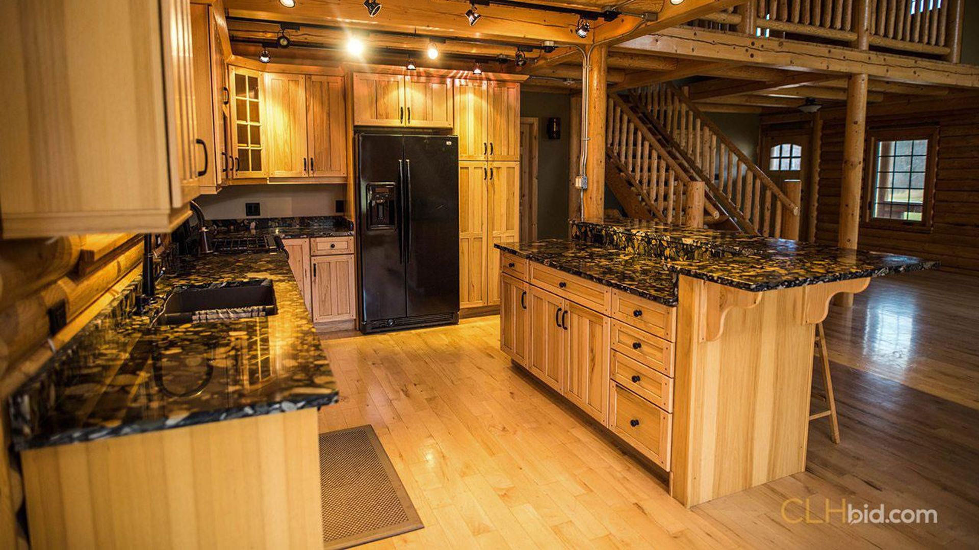 nojackloghomehideaway-1-3