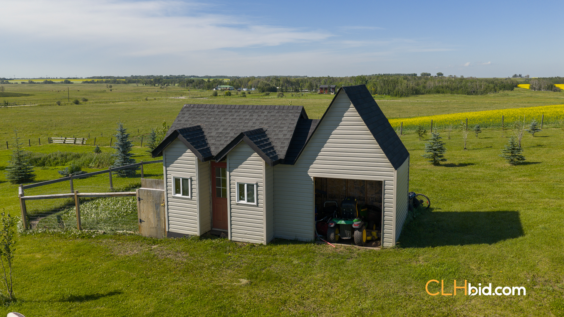 Web-FoothillsHeadliner-22