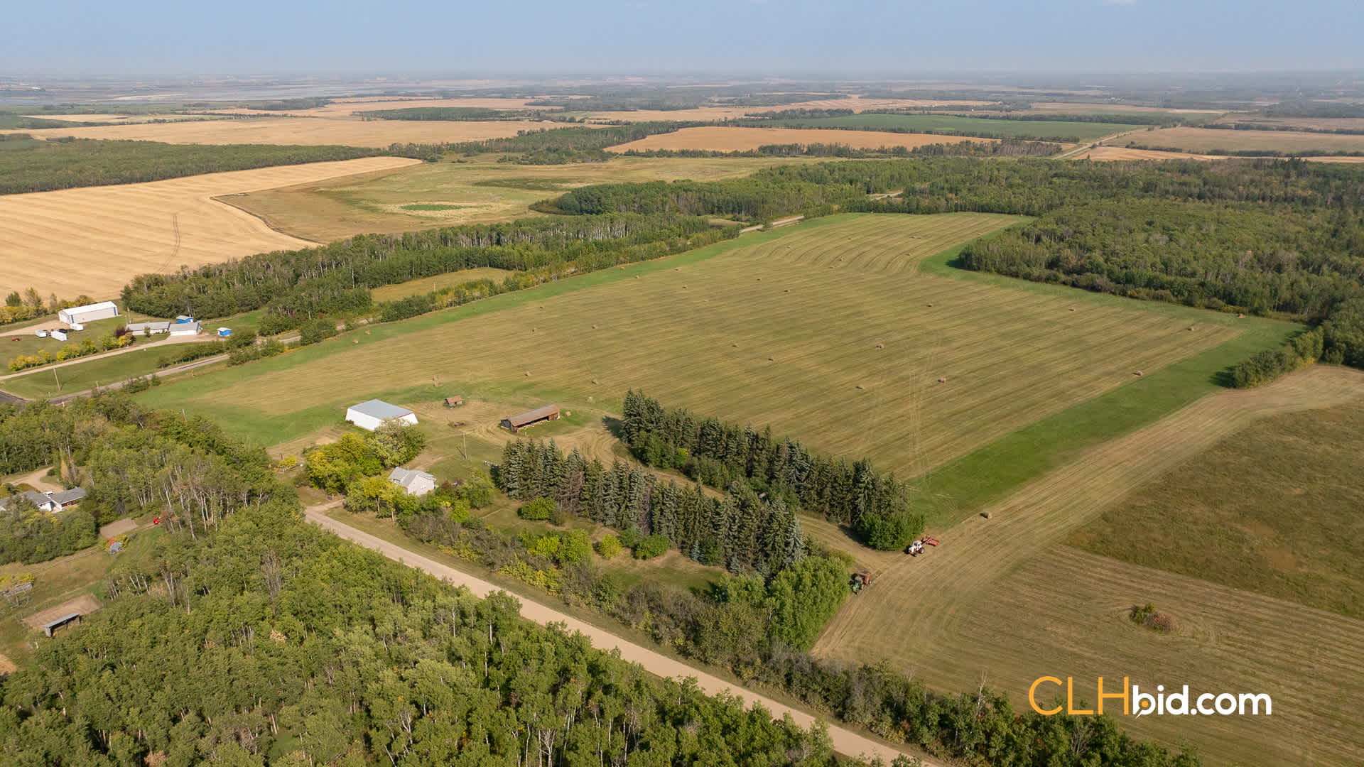 Web-SmallTownCharm-1