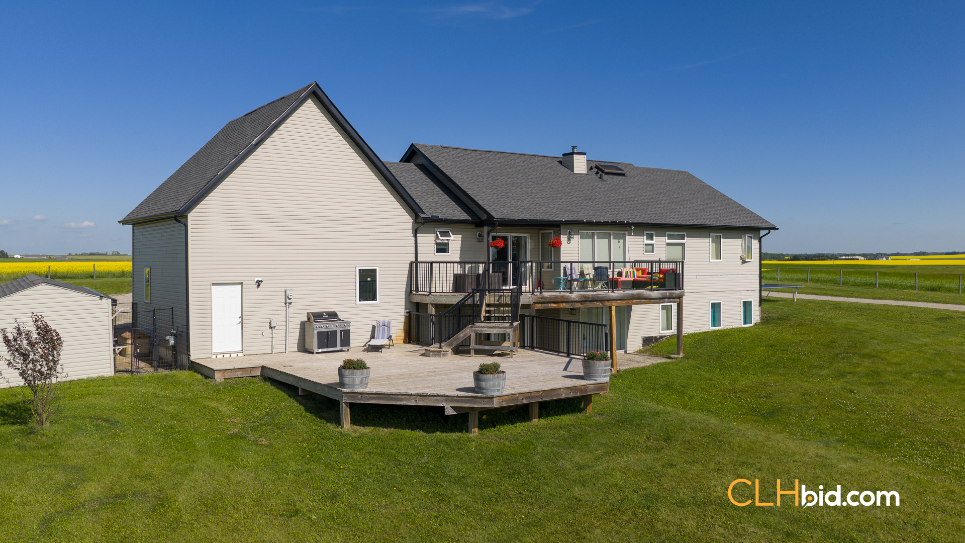 Web-FoothillsHeadliner-23