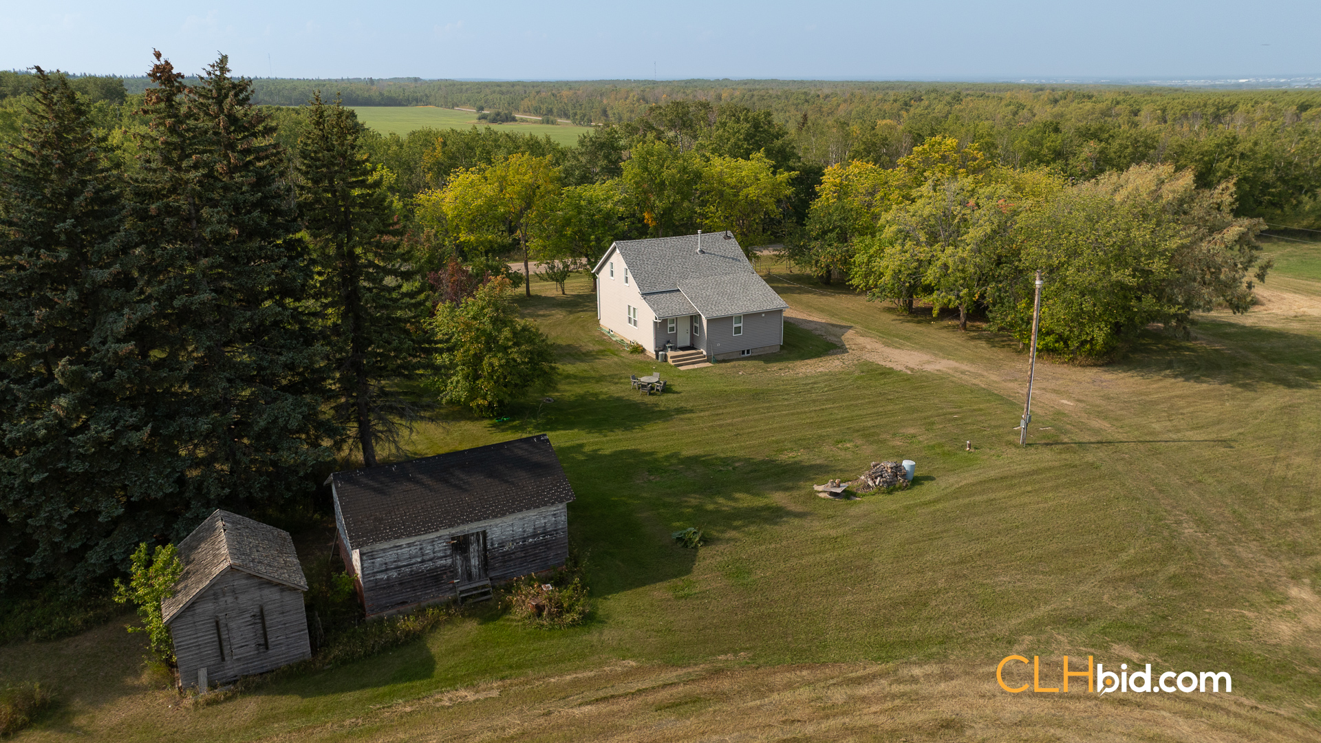 Web-SmallTownCharm-10