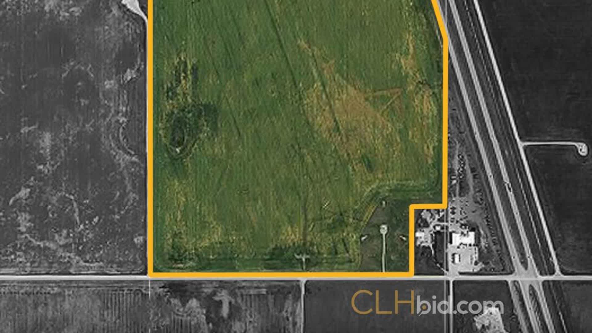 curbsideontheeconomiccorridor-2-7