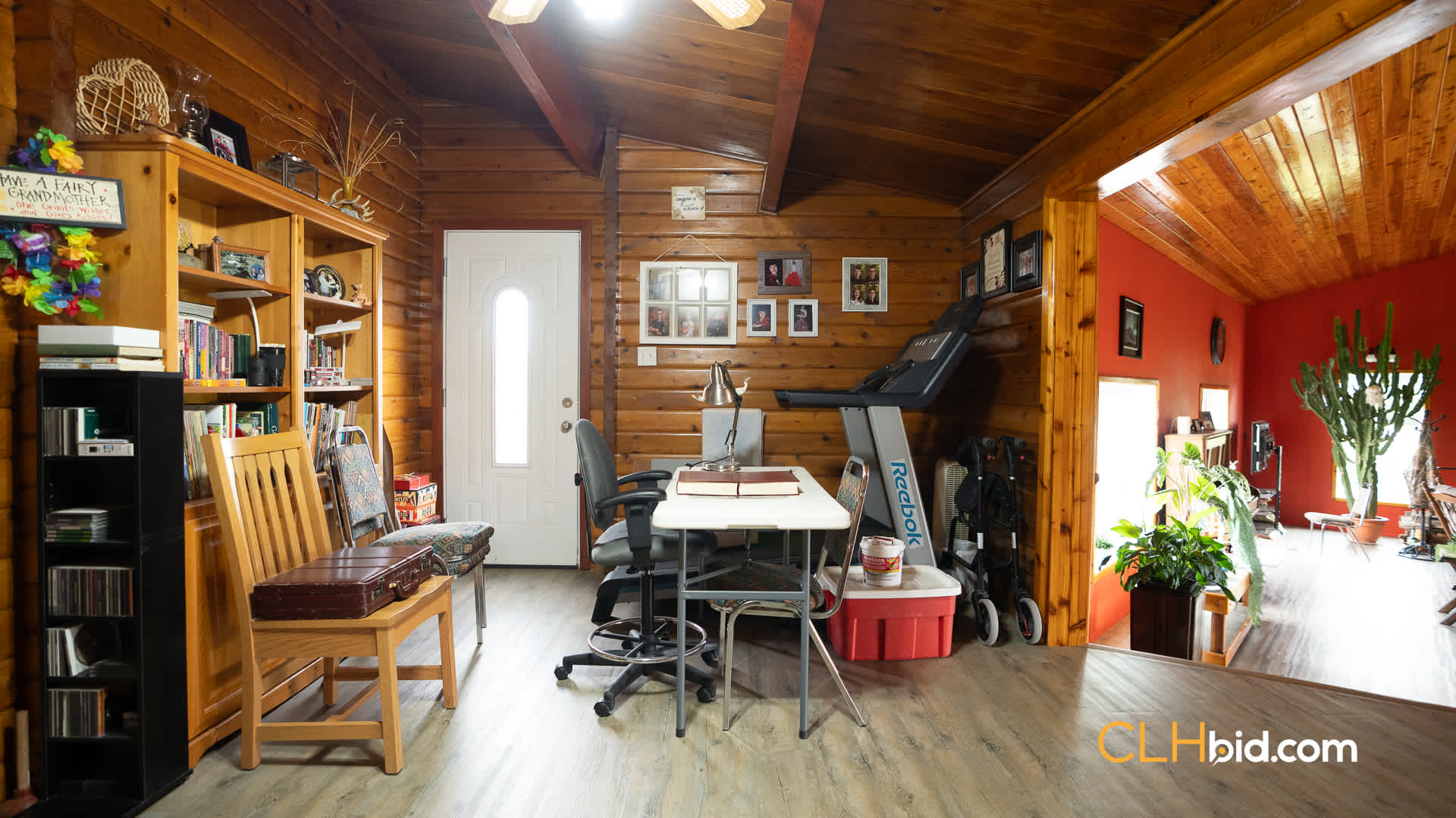 Web-MegaFortyMileInterior-6