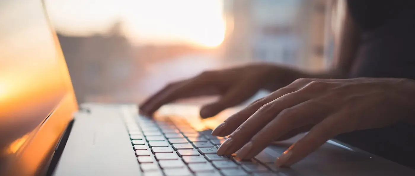 Header Ansprechpartner