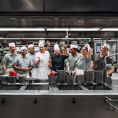 bindella-weinshop-ueber-uns-nachhaltigkeit-mitarbeitende-bindella-benefits-nb3