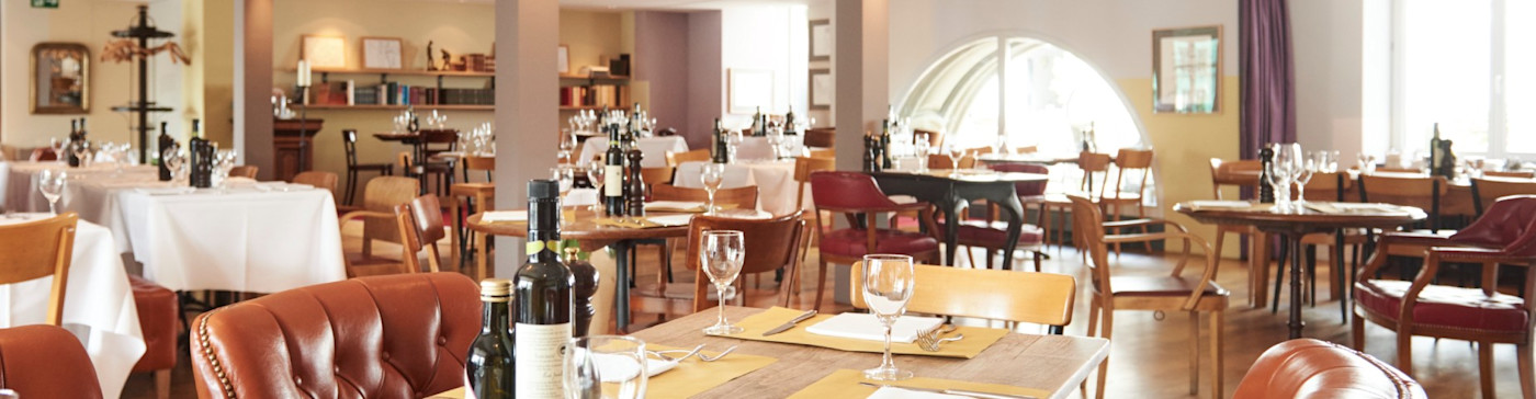 Santa Lucia Teatro Header Interieur