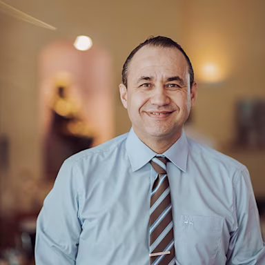 bindella-weinshop-ueber-uns-nachhaltigkeit-mitarbeitende-vom-macher-zum-enabler-nb3