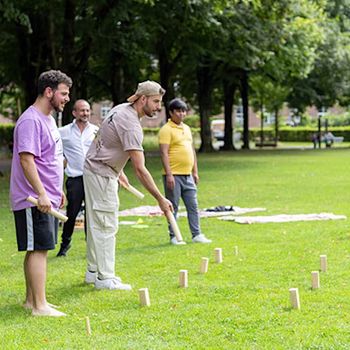 bindella-weinshop-ueber-uns-nachhaltigkeit-mitarbeitende-ci-divertiamo-nb3