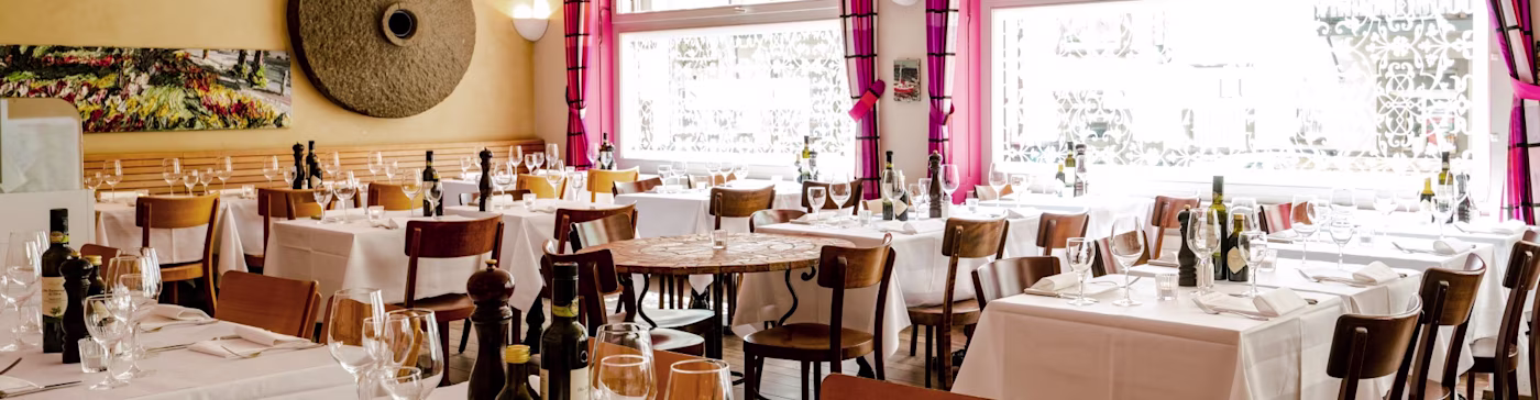 Santa Lucia Oerlikon Header Interieur