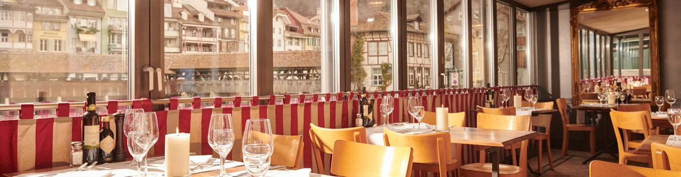 Bankette Header Waisenhaus