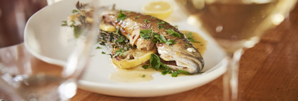 Gebratene Bachforelle: Trota di fiume