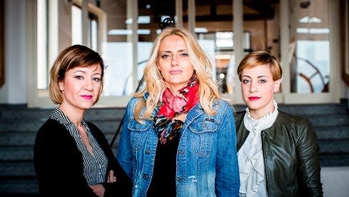Familie Cotarella: Marta, Dominga und Enrica Cotarella (v. l. n. r.) welche das Weingut in der Toskana führen