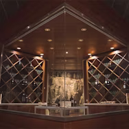 Innenansicht des Neubaus vom Weingut Le Mortelle, ein Bijou welches zur Familiendynastie Antinori gehört