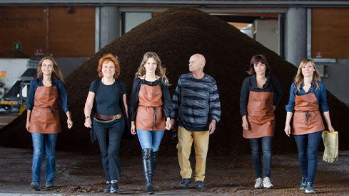 Familie Nonino, bekannt für ihre exklusive Grappaproduktion