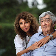 Bruna Giacosa mit ihrem verstorbenen Vater, Bruno Giacosa