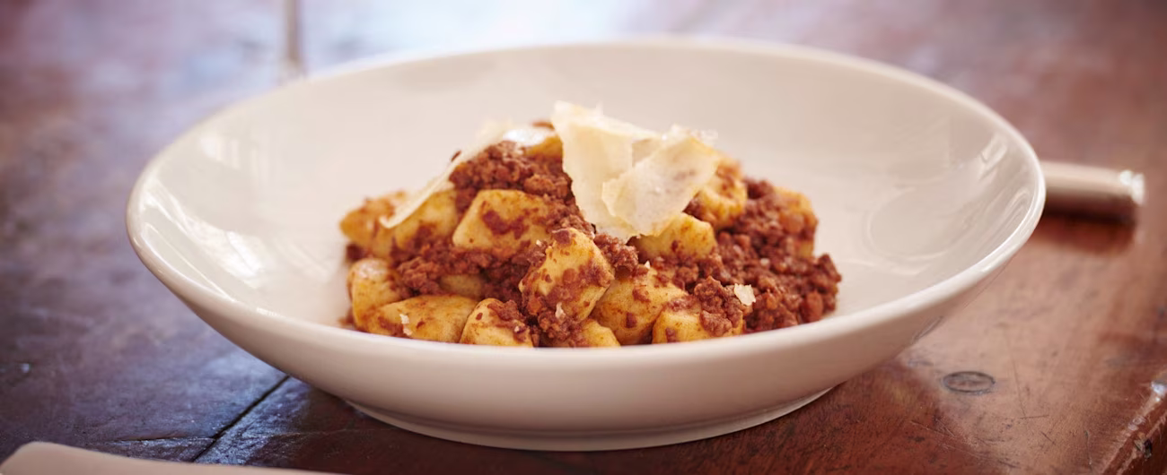 bindella-blog-gastronomie-warenkunde-amalfi-gnocchi-al-ragu1