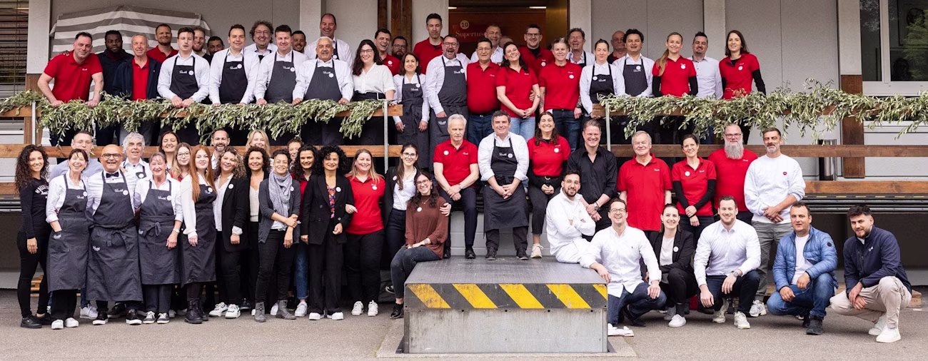 bindella-blog-News-Porte_Aperte-2023-team_nblog