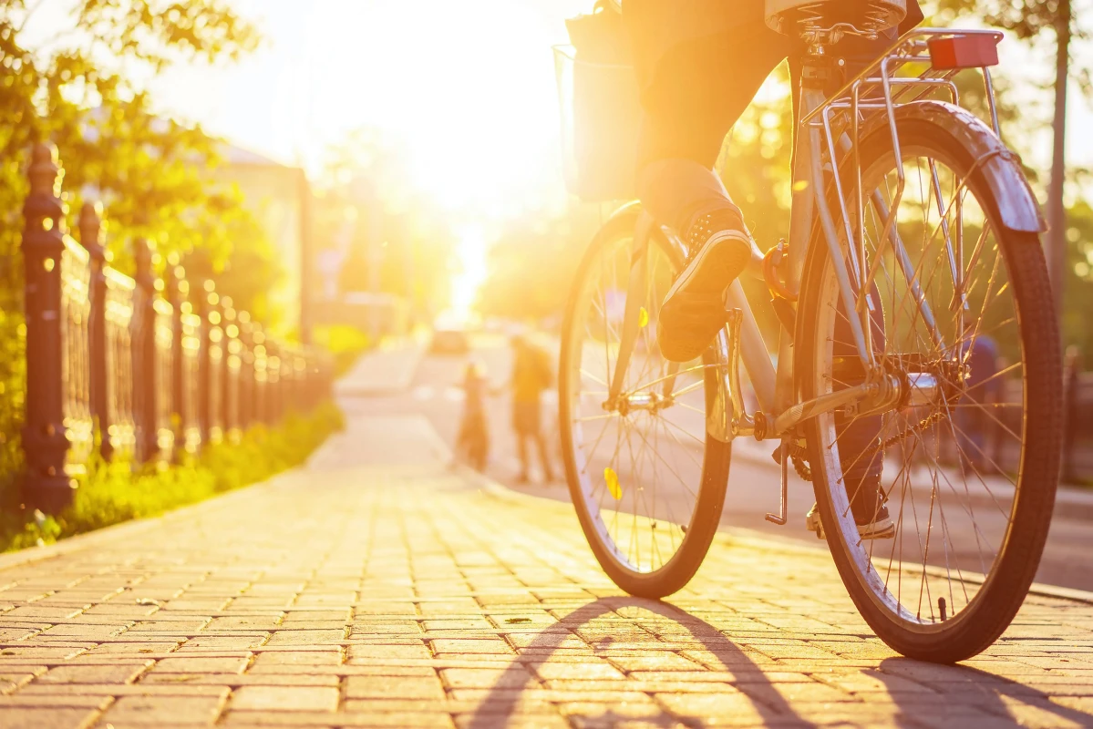 Er der slør i styrstilling? Det skal du huske at tjekke, inden du køber cyklen brugt. Læs råd nummer fire for at forstå, hvad 'slør i styrstillingen' betyder, og hvad det har af konsekvenser