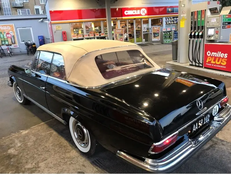 Der er lige nu 64 Mercedes Cabrioleter til salg på DBA.