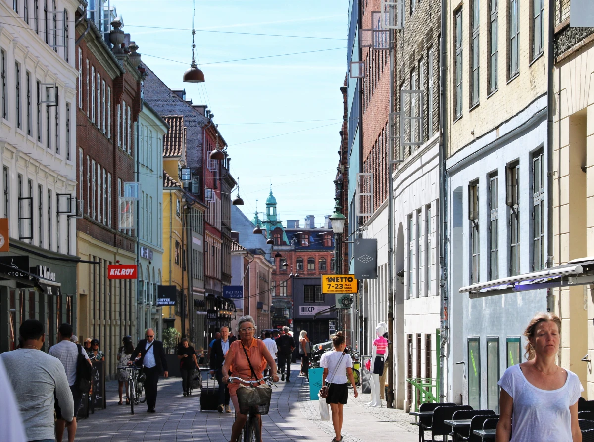 BILLEDE: Strøget Københavnerne er dem, der hvert år får solgt mest 2. påskedag. Tjek selv statistikken herunder