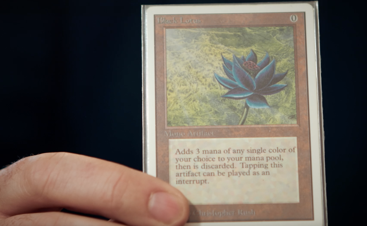 Pelle har givet 50.000 kroner for sit ’Black Lotus’ Magic the Gathering-kort. Og det er ikke det eneste kort i samlingen han har givet flere tusinde kroner for.