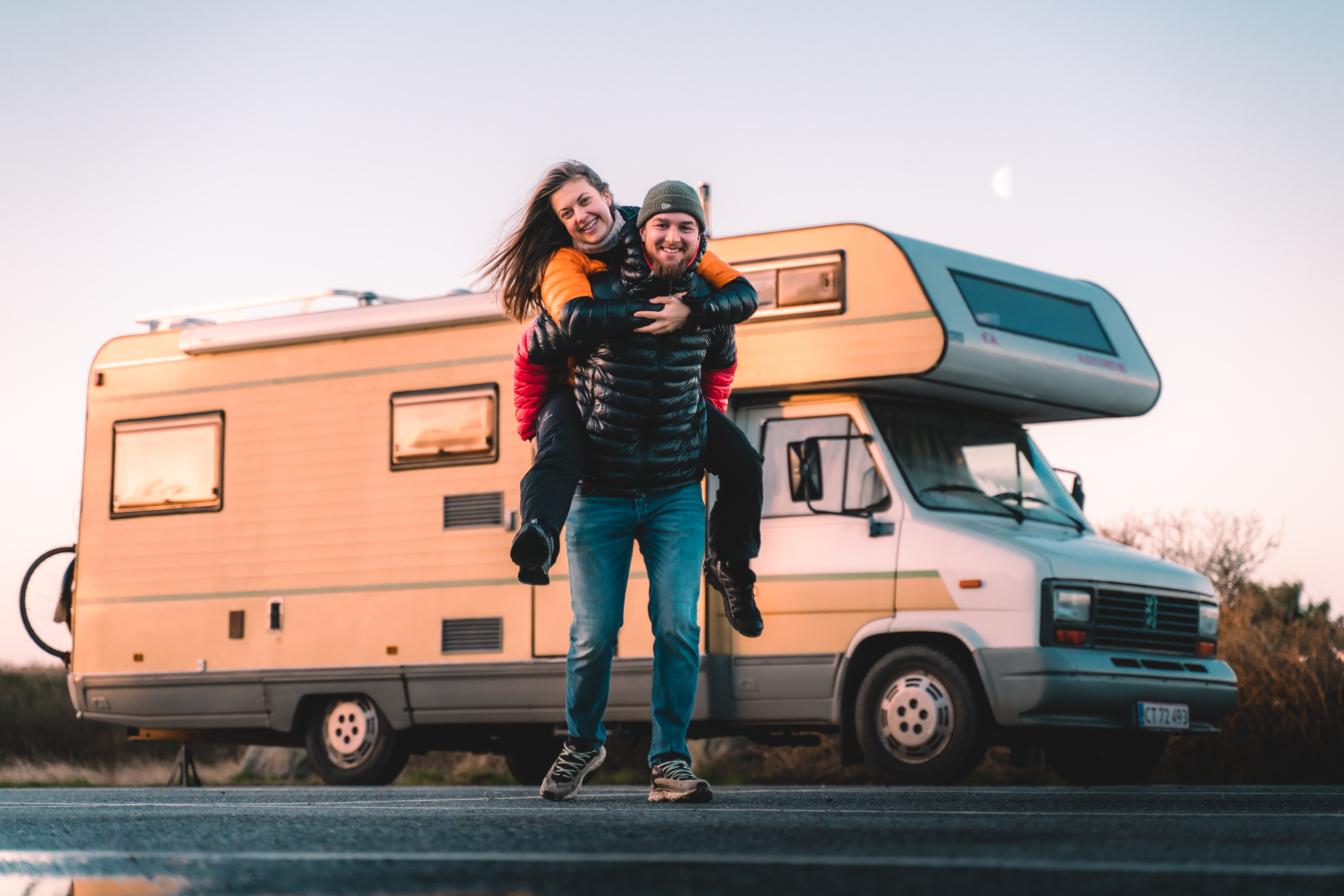 Vild forvandling: Sådan blev en rusten autocamper til studiebolig