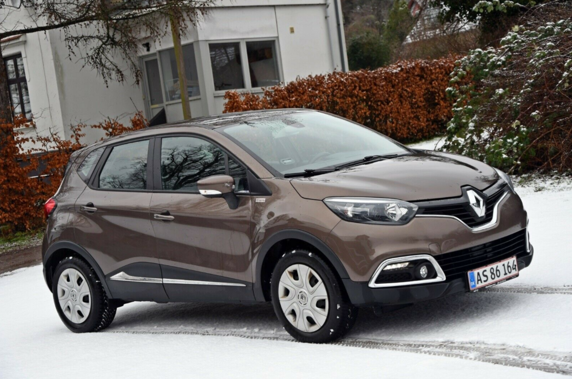 Smid lidt fransk charme på hverdagen med denne Renault Captur, der sælges af Irfan fra Tilst til 94.000 kroner.