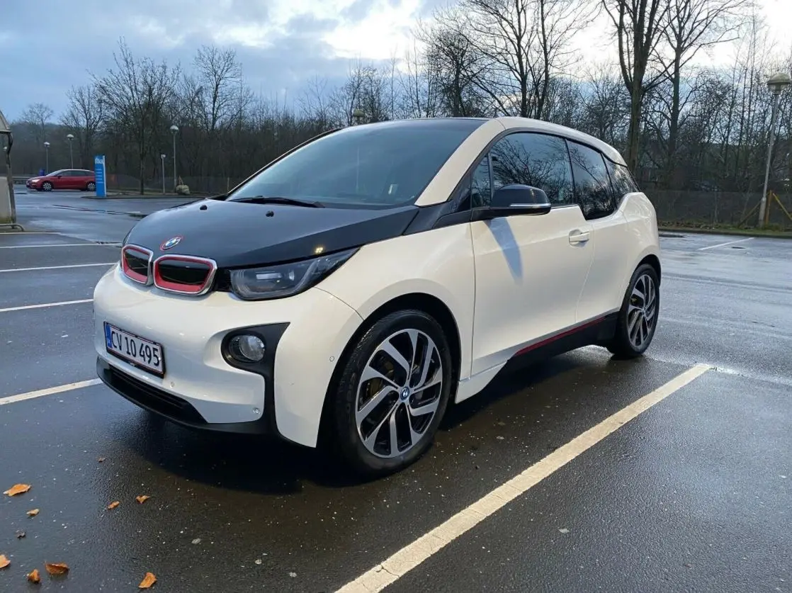 En brugt BMW kan sagtens være fornuftig. Se bare denne elektriske BMW i3, som sælges af Winnie fra Ruds Vedby til 164.000 kroner.