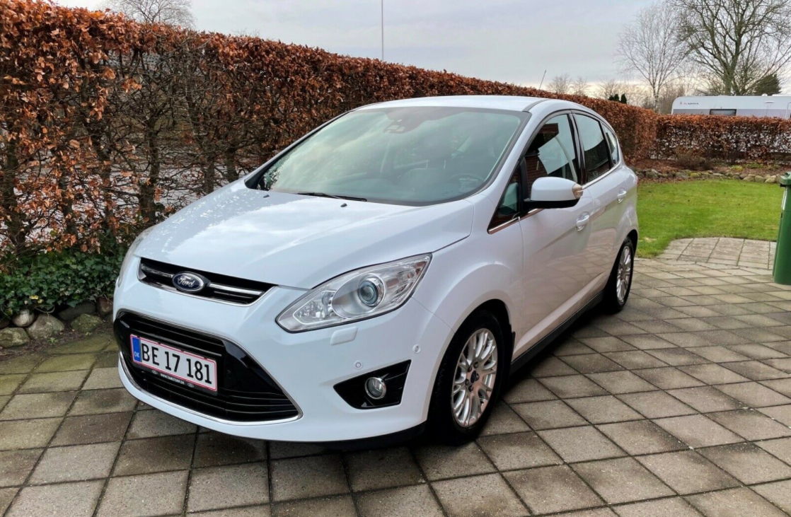 Denne Ford C-MAX sælges af Claus fra Greve til 89.900 kroner.