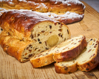 Lelie Weihnachtsstollen