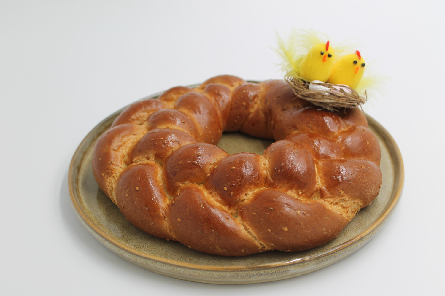 Couronne avec brioche au sésame