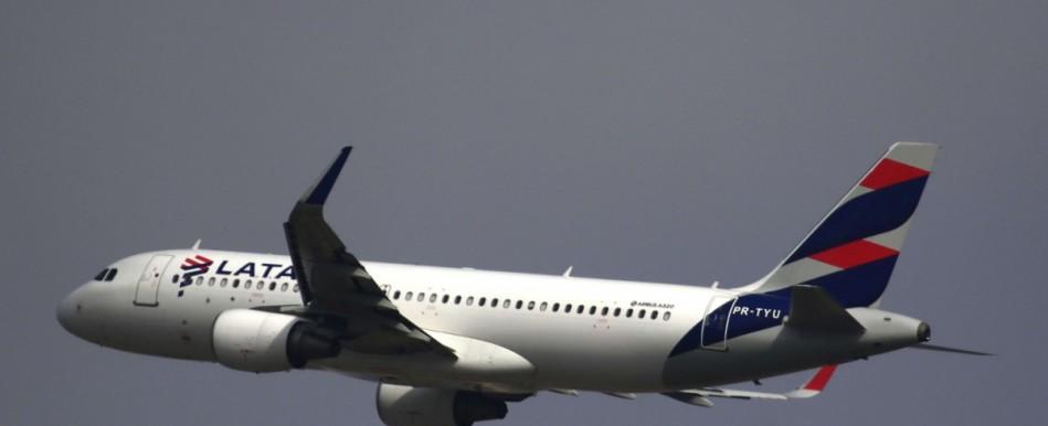 Piloto de Latam fallece debido a problemas de salud en vuelo proveniente de Miami a Santiago