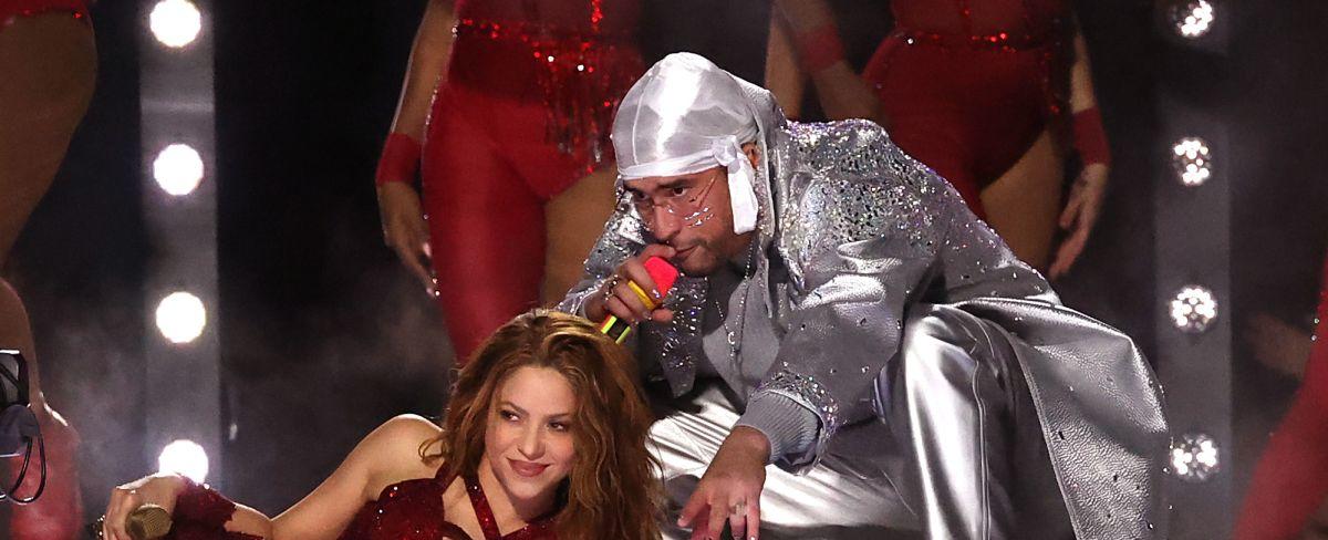 Shakira y Bad Bunny, los artistas latinos con más oyentes mensuales en Spotify - La Vibra