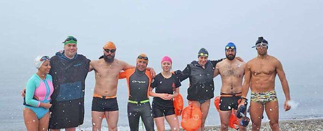 Con mucho entusiasmo nadadores magallánicos viajan al Mundial de Aguas Frías en Argentina