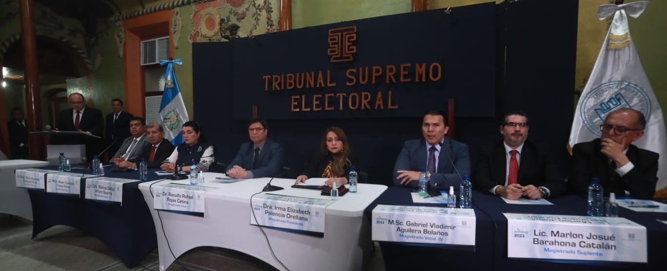 La UNE sigue sin aceptar resultados de elecciones y señala “ilegalidad” en su oficialización