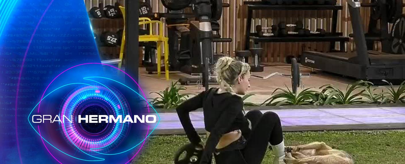 ¡También quería entrenar! Bigote se unió a Fran para hacer ejercicio juntos - Chilevisión